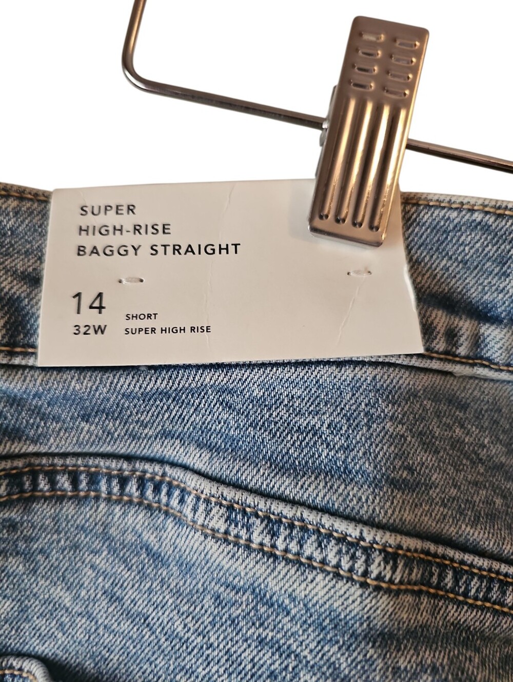 AE Strigid Curvy Embellished Super High-Waisted Baggy Straight Jean 14 Short - Picture 9 of 12